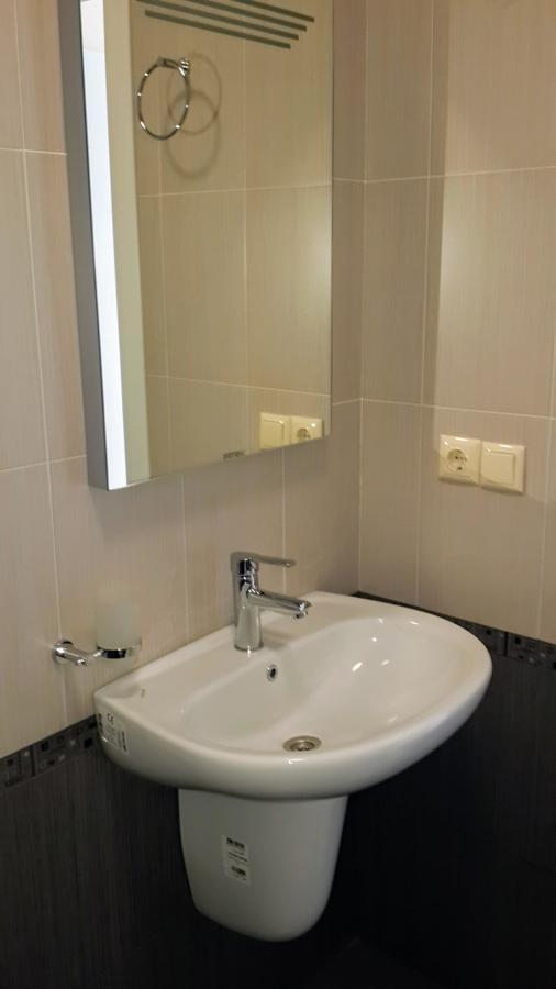 Blossom Hotel Batumi Luaran gambar