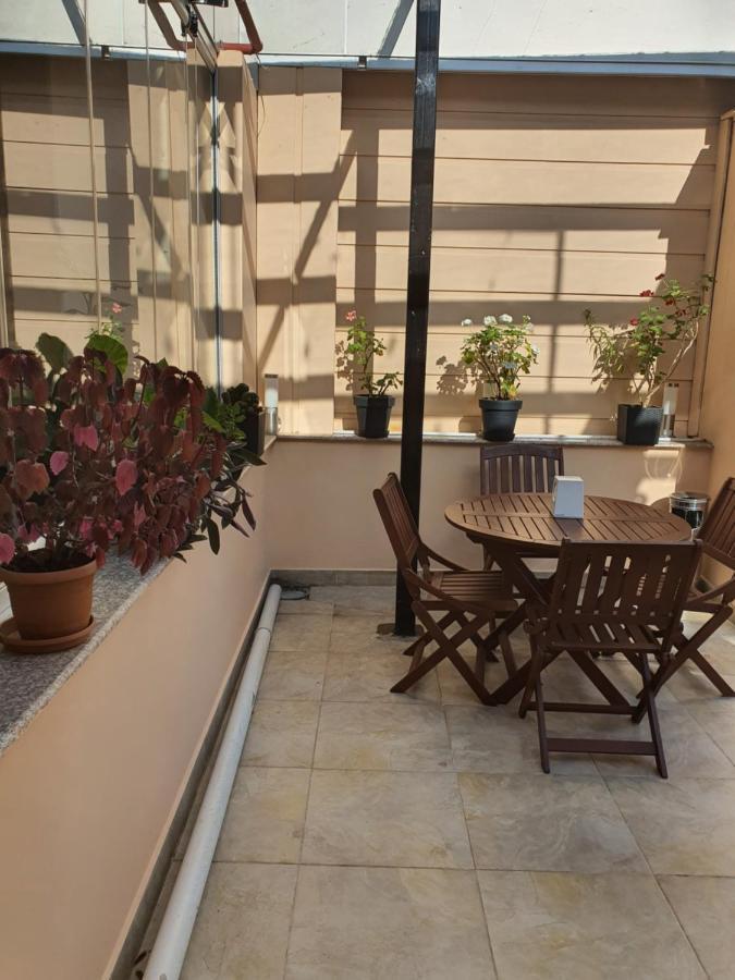 Blossom Hotel Batumi Luaran gambar
